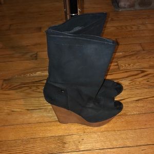 Rachel Roy platform booties